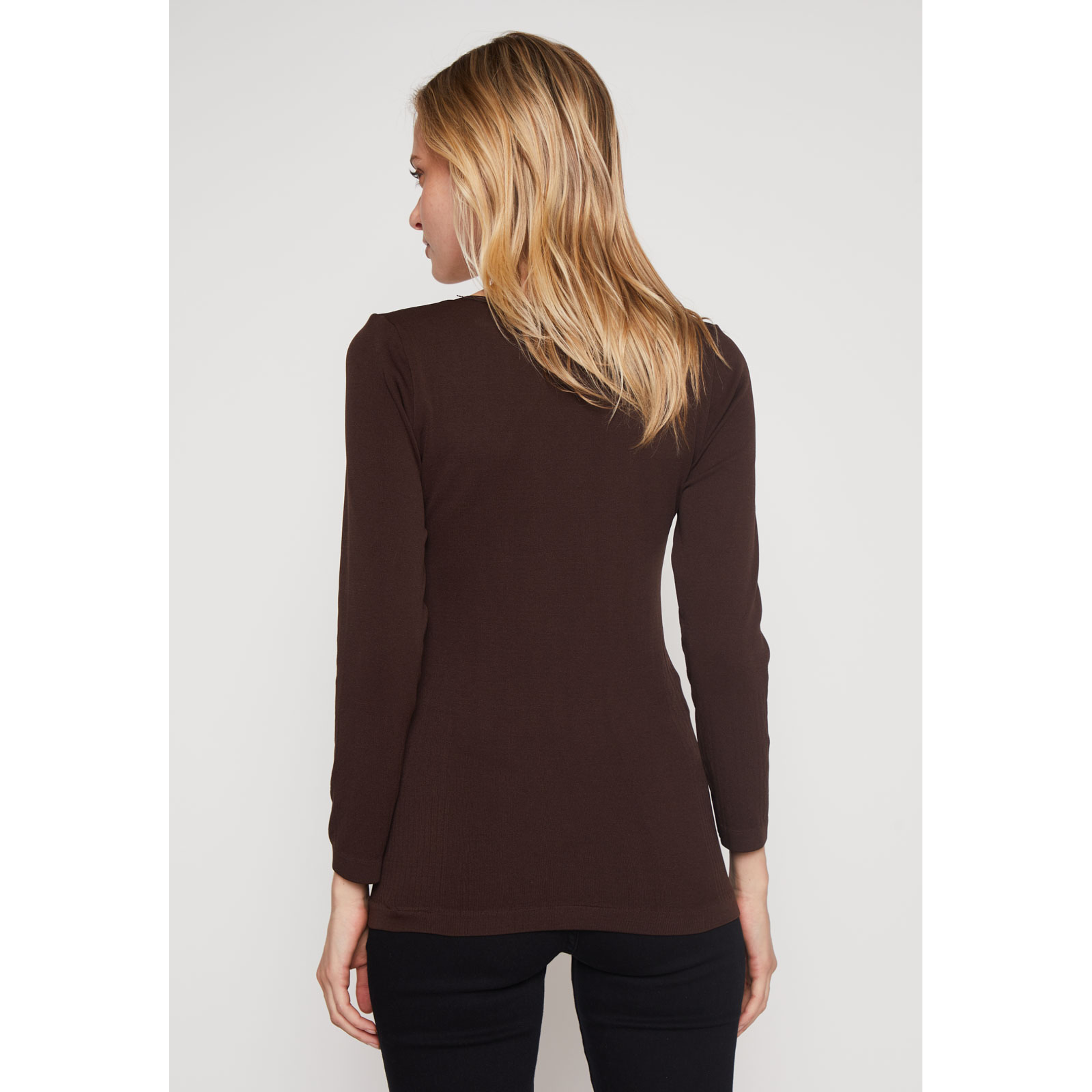 Camiseta Primera Capa Mujer Café Familyshop 3