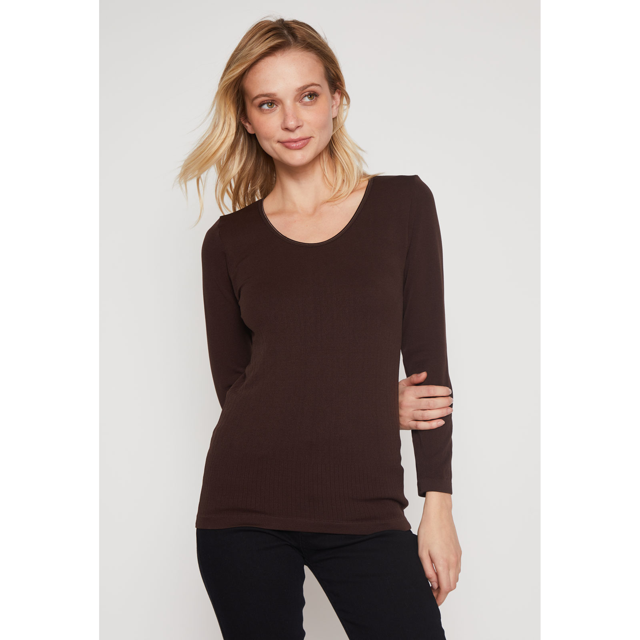 Camiseta Primera Capa Mujer Café Familyshop 1