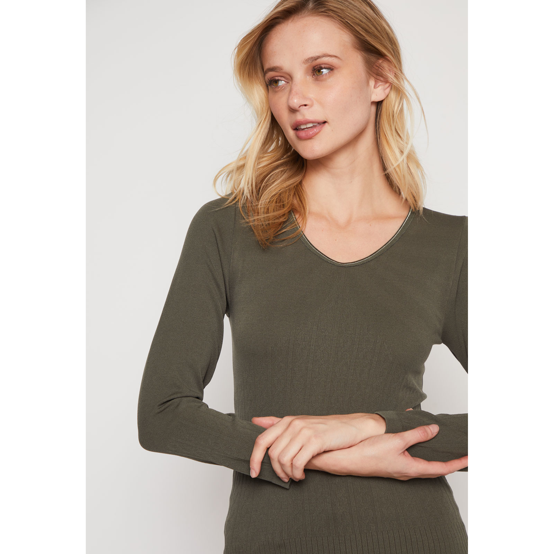 Camiseta Primera Capa Mujer Verde Familyshop 2