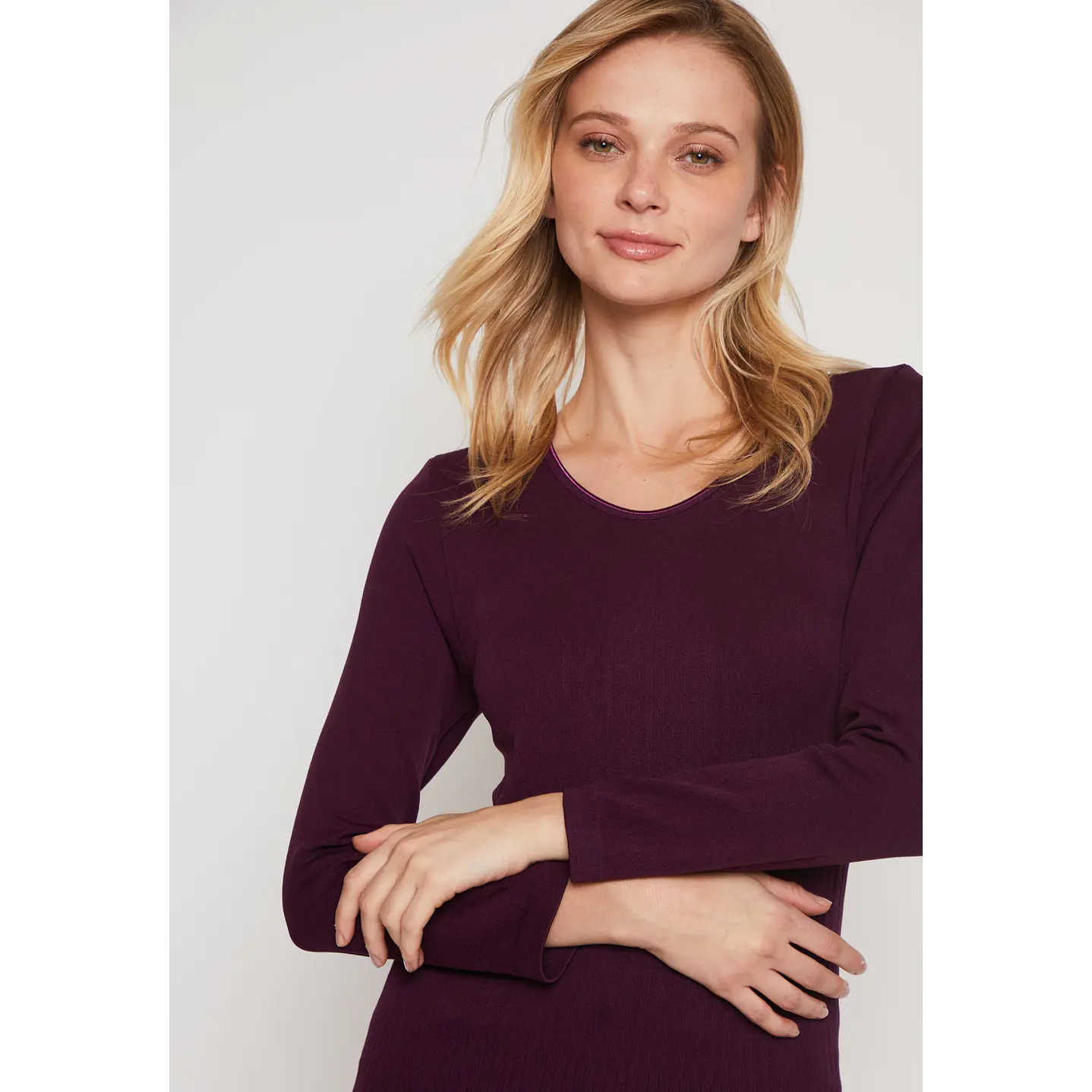 Camiseta Primera Capa Mujer Uva Familyshop 2