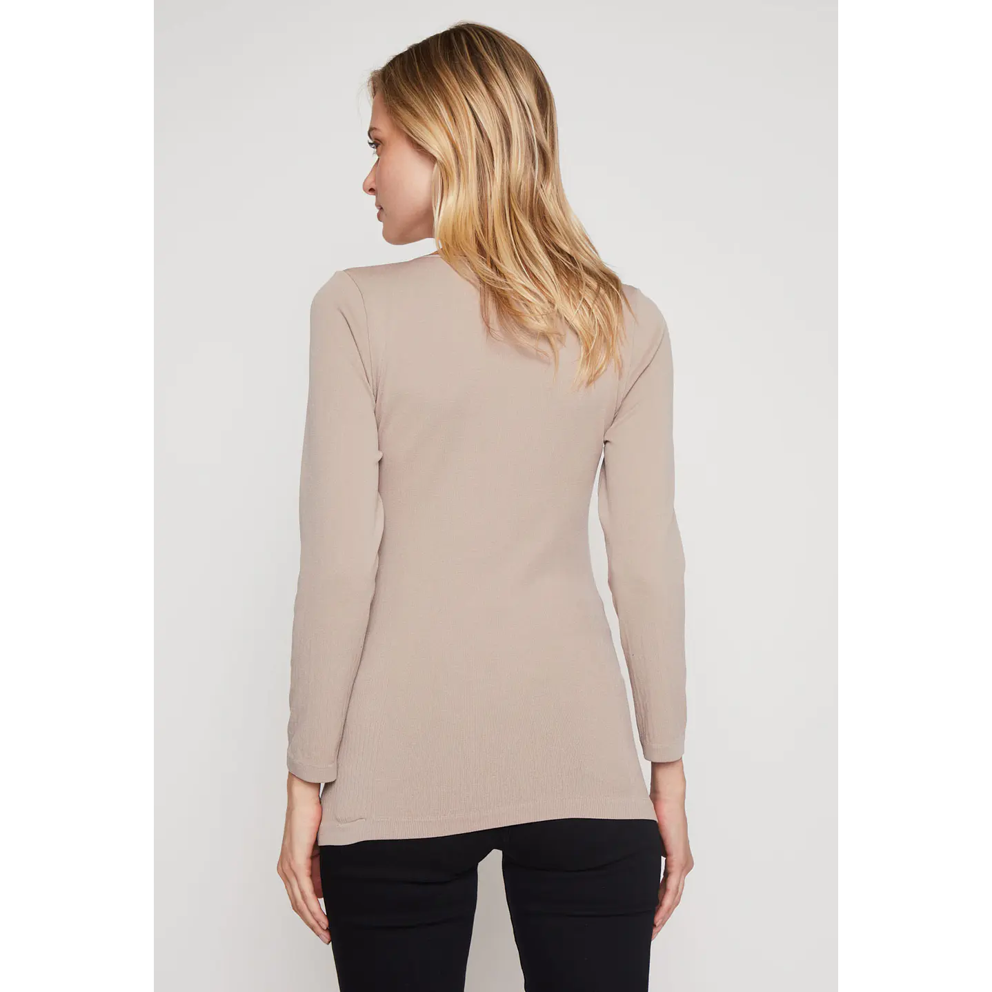 Camiseta Primera Capa Mujer Arena Familyshop 3