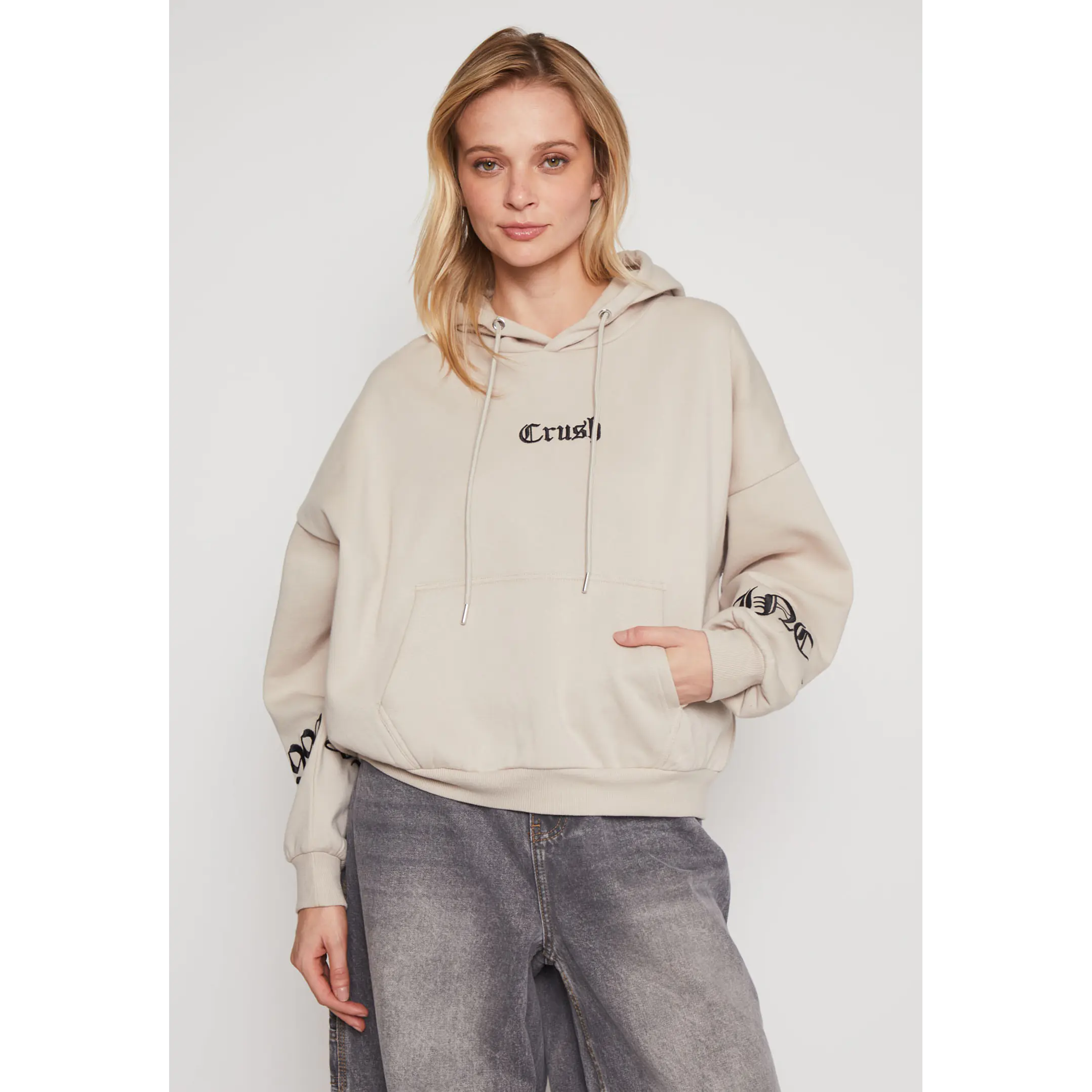 Polerón Bordado Bord Mujer Beige Familyshop 1