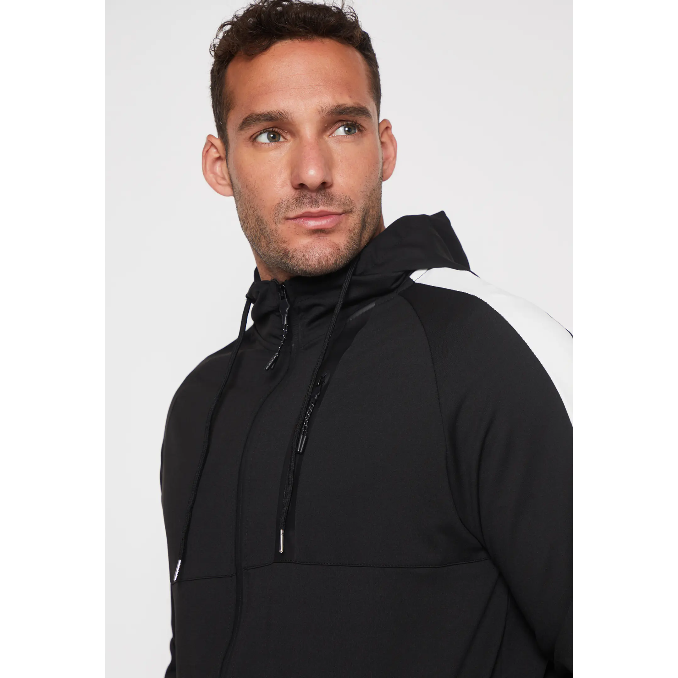 Polerón Deportivo Hombre Negro Familyshop 4
