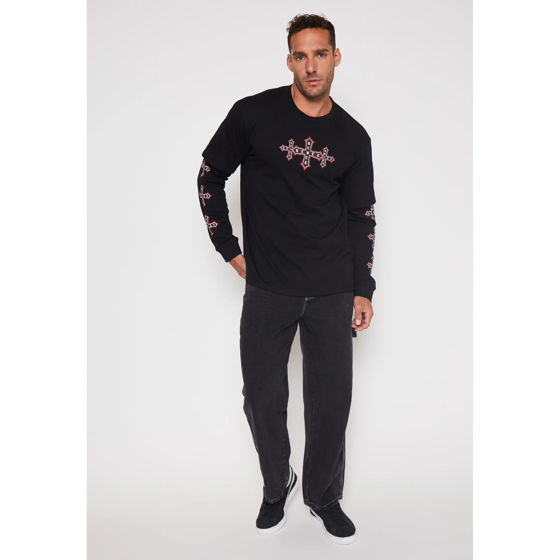 Polera Manga Larga Cruz Hombre Negro Familyshop 4