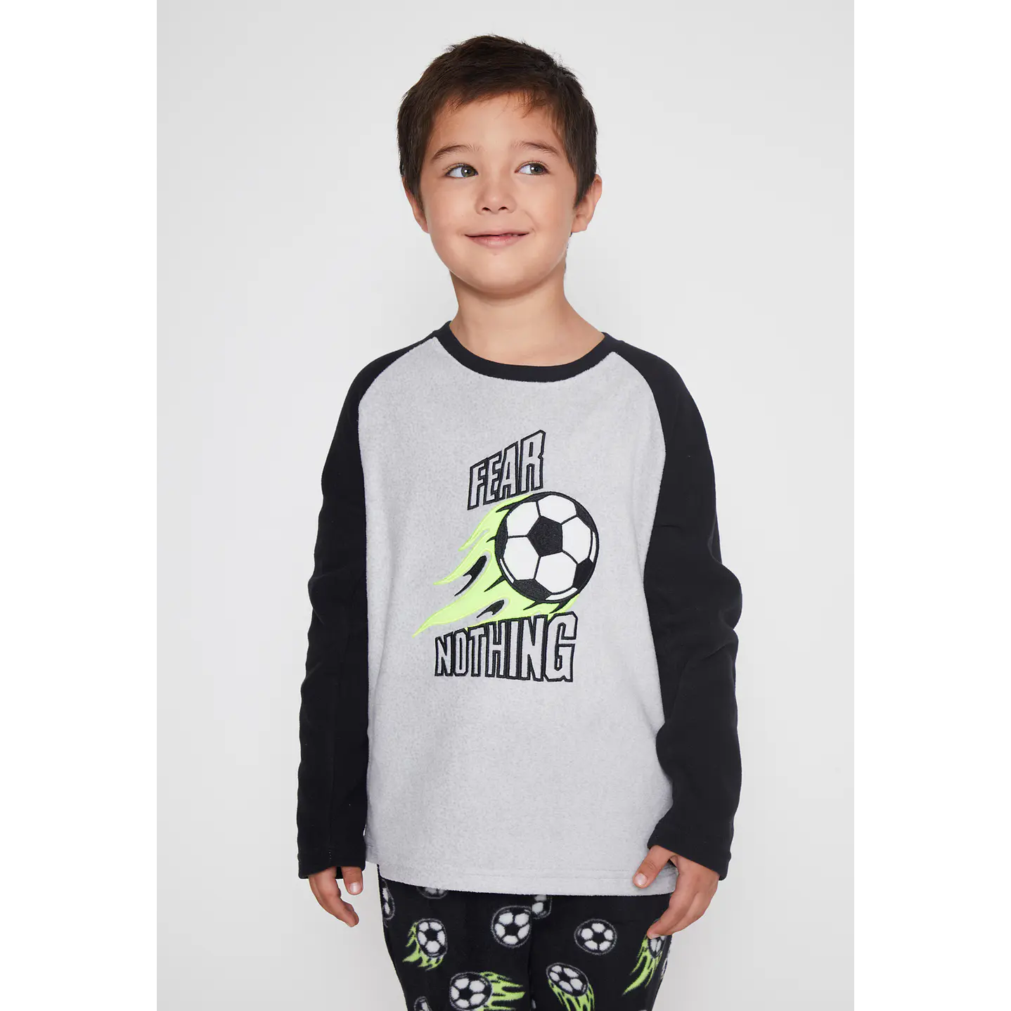 Pijama Polar Fear Nothing Niño Gris Familyshop 3