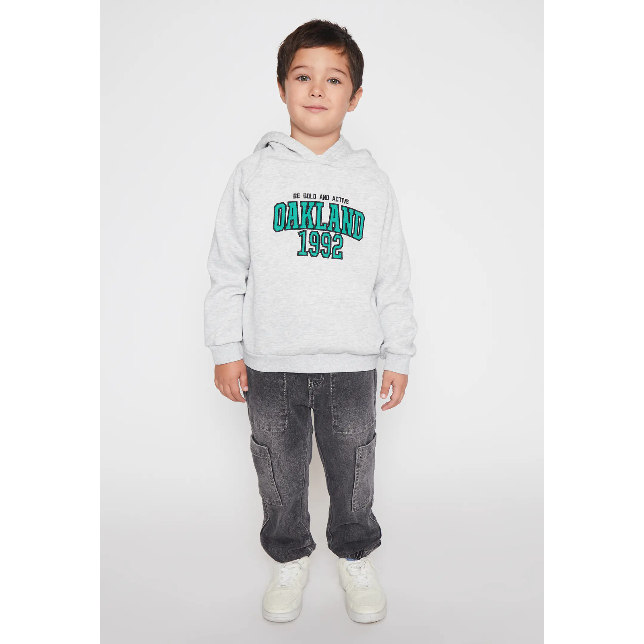 Polerón Bordado Oukland Niño Gris Familyshop 3