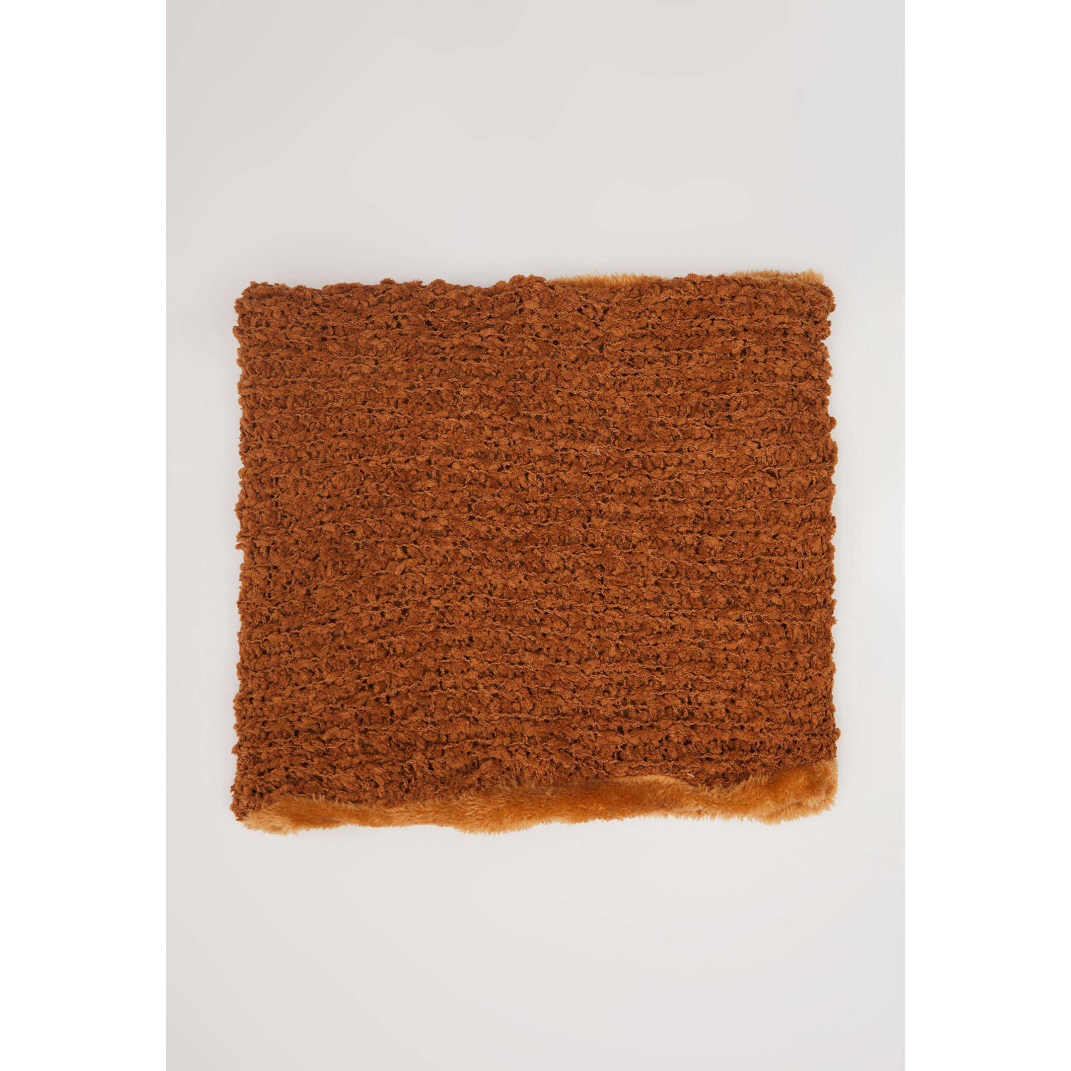 Cuello Corderito Mujer Café Familyshop 1