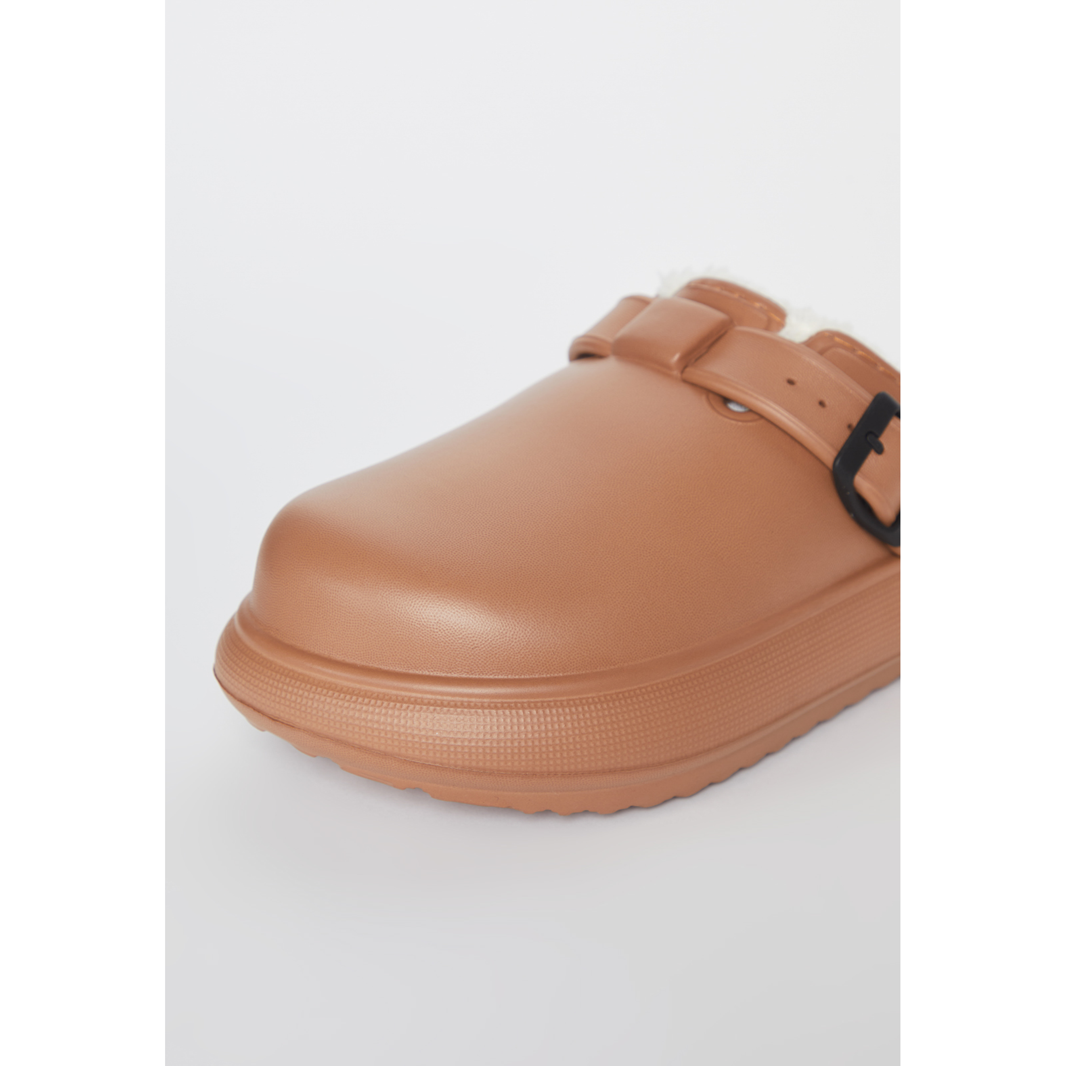 Pantufla Hebilla Hombre Café Familyshop 3