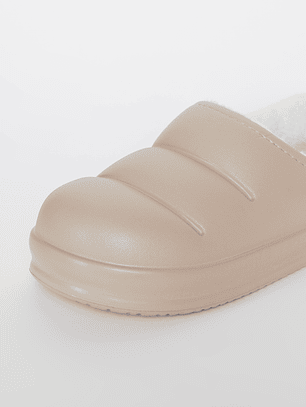 Pantufla Chiporro Mujer Beige Familyshop
