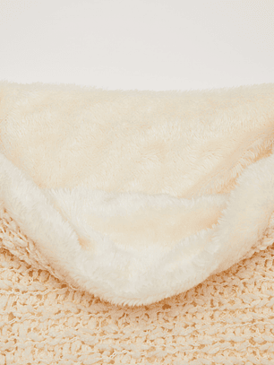 Cuello Corderito Mujer Crudo Familyshop