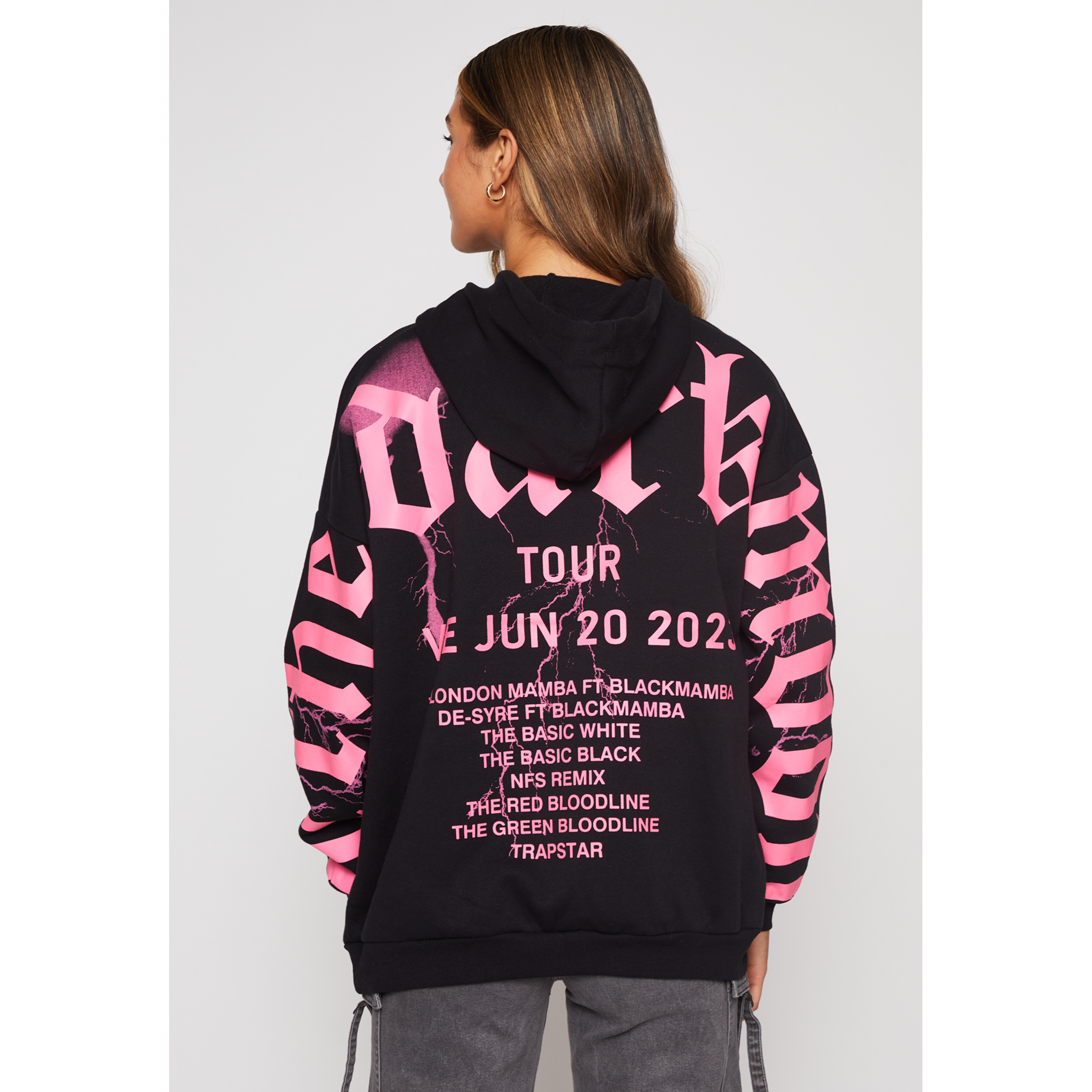 Polerón Mujer Negro Letras Family Shop 4