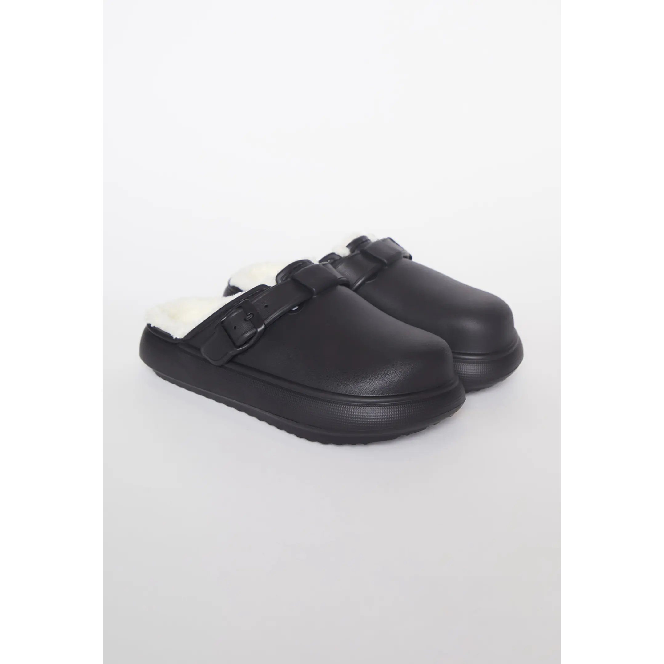 Zueco Hebilla Mujer Negro Familyshop 1