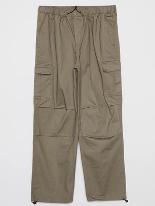 Pantalón Parachute Hombre Verde Familyshop