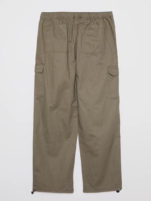 Pantalón Parachute Hombre Verde Familyshop