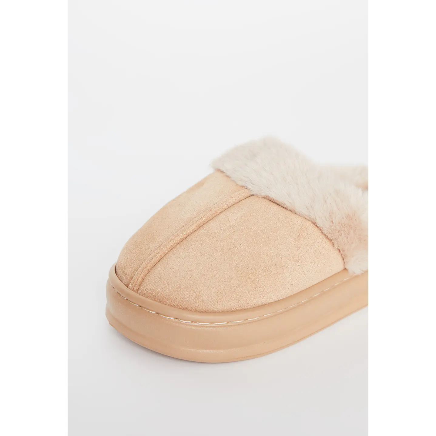 Pantufla Chiporro Mujer Beige Familyshop 2