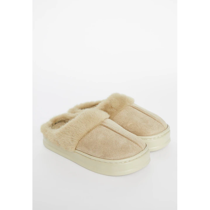 Pantufla Chiporro Borde Mujer Beige Familyshop 1