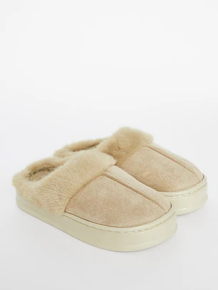 Pantufla Chiporro Borde Mujer Beige Familyshop