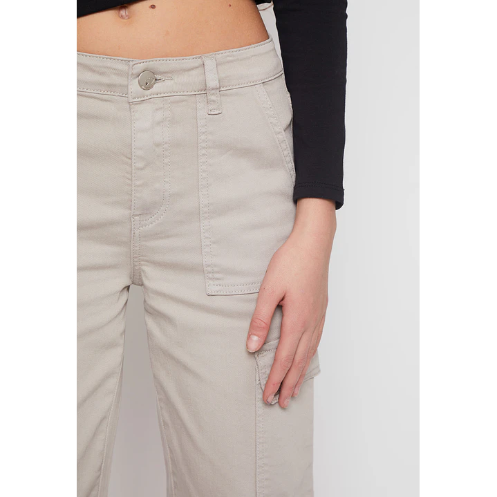 Pantalón Cargo Lola Beige Familyshop 2
