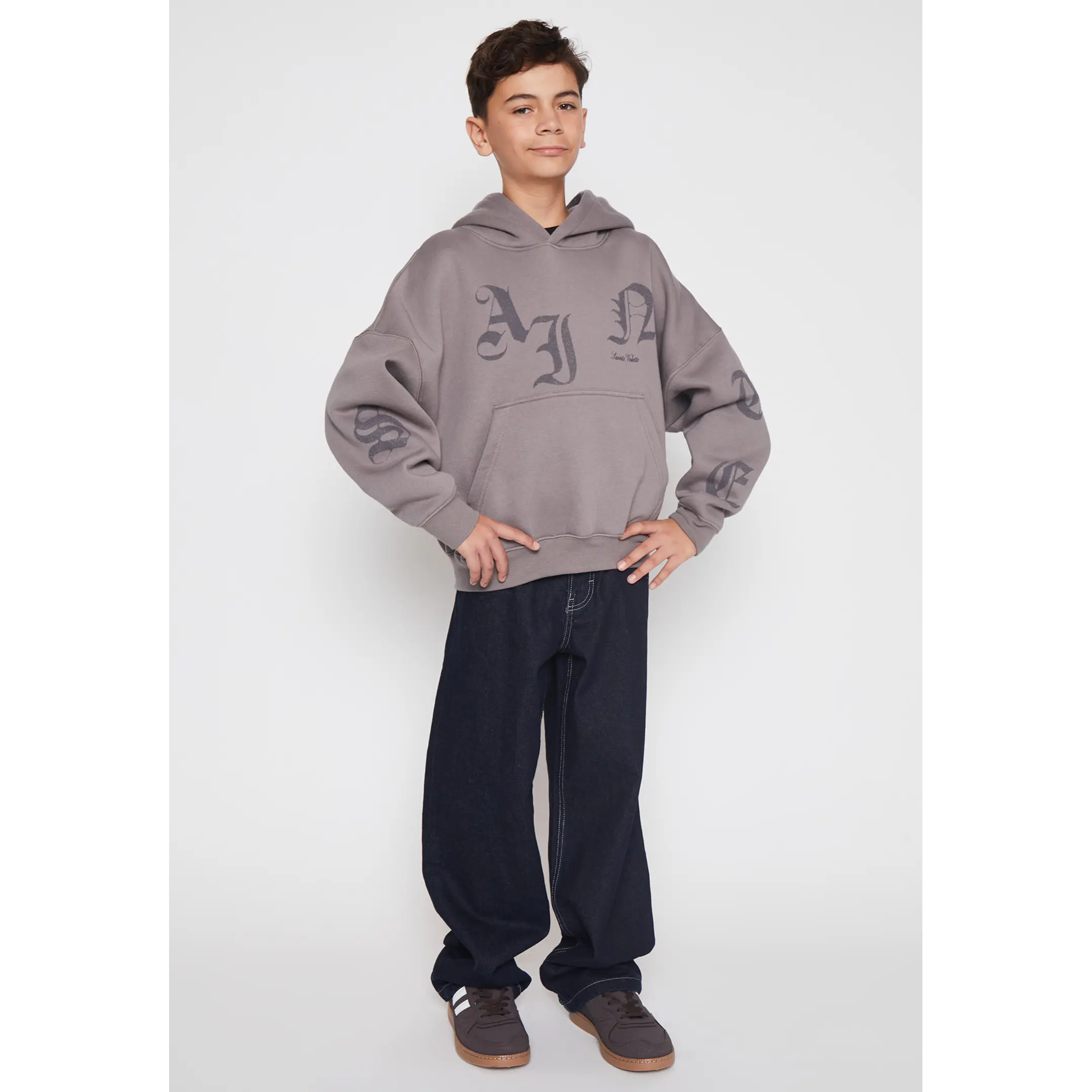 Polerón Gothic Lolo Gris Familyshop 2