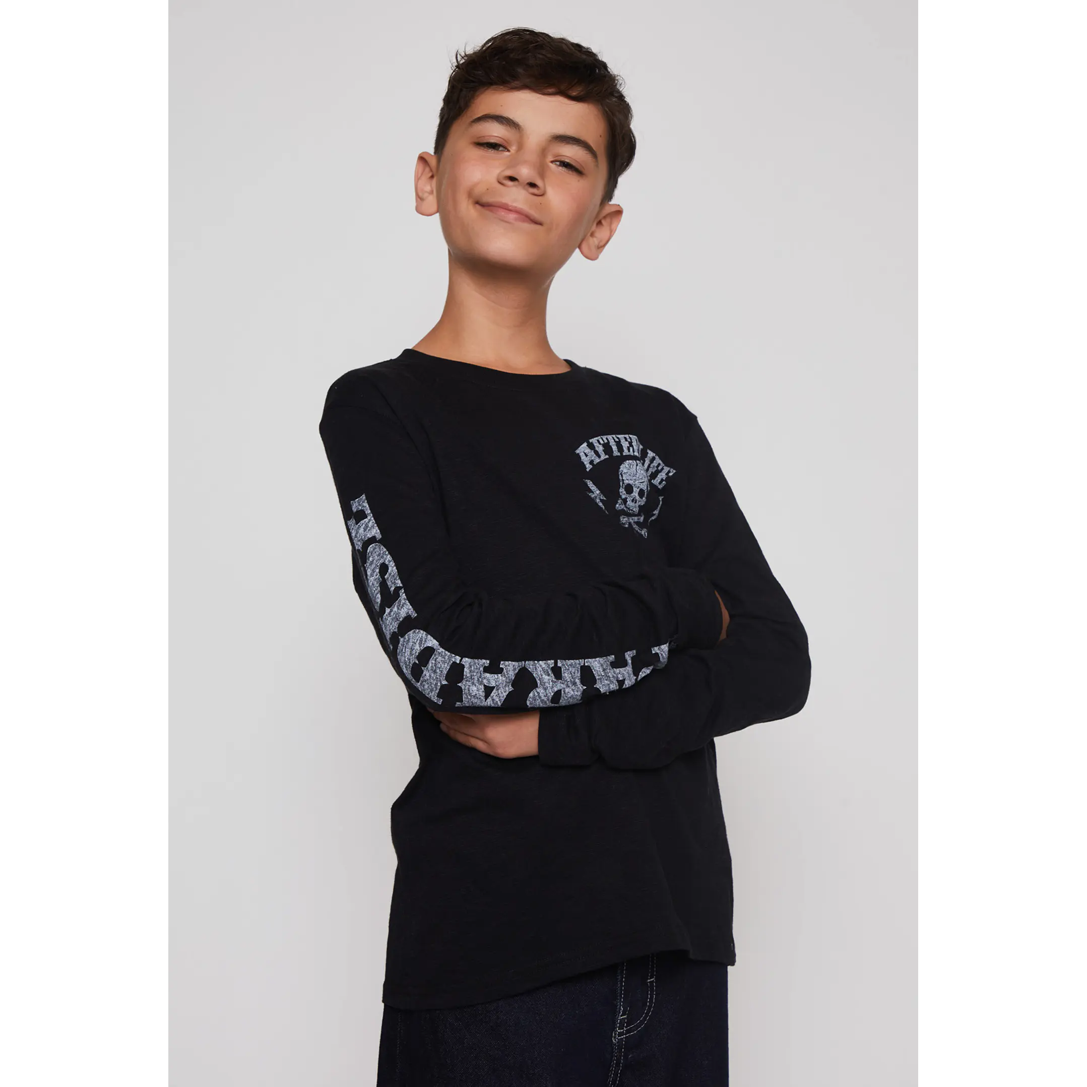 Polera Urban Manga Lolo Negro Familyshop 1