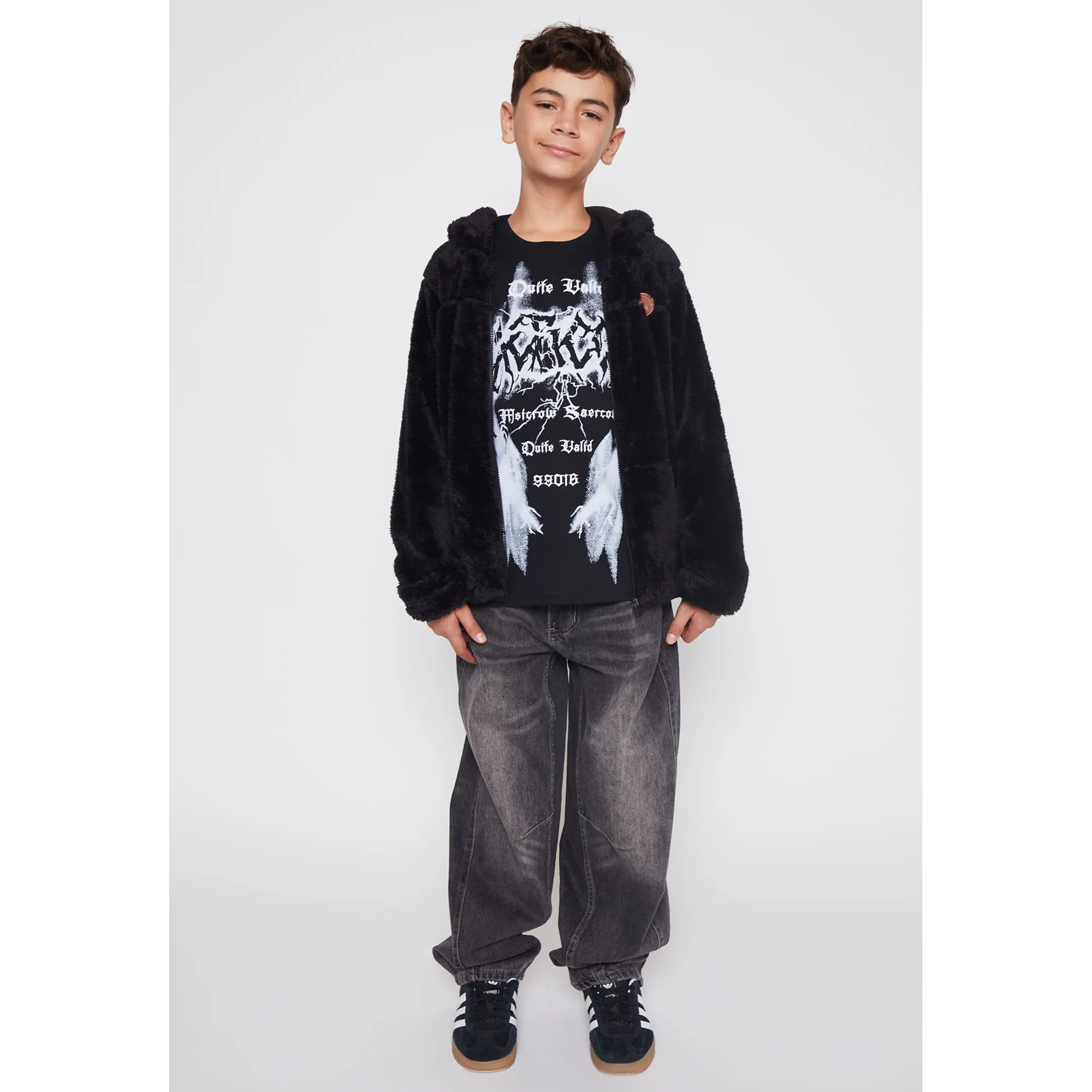 Polera Metal Lolo Negro Familyshop 4