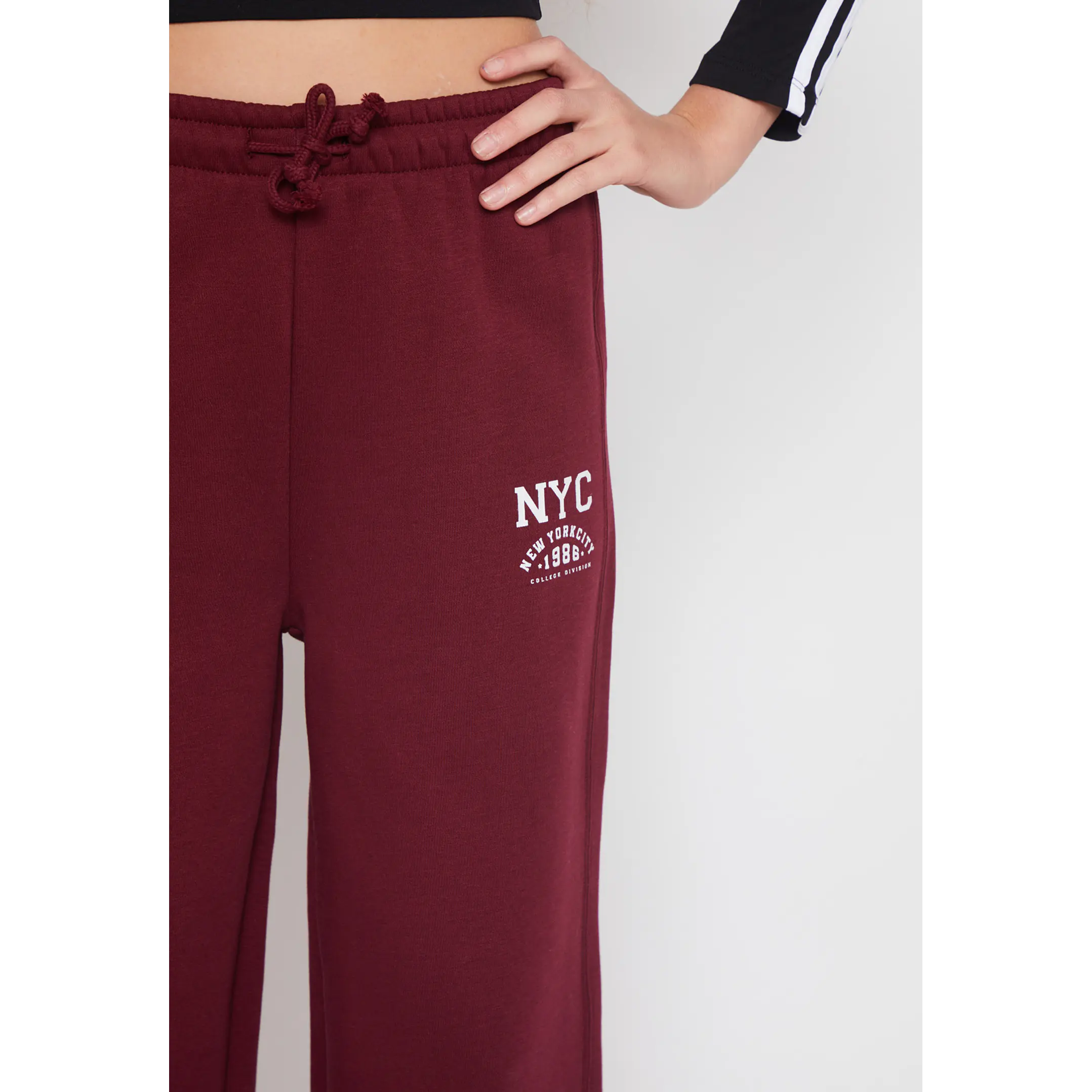 Pantalón Buzo Wide Leg Lola Burdeo Familyshop 4