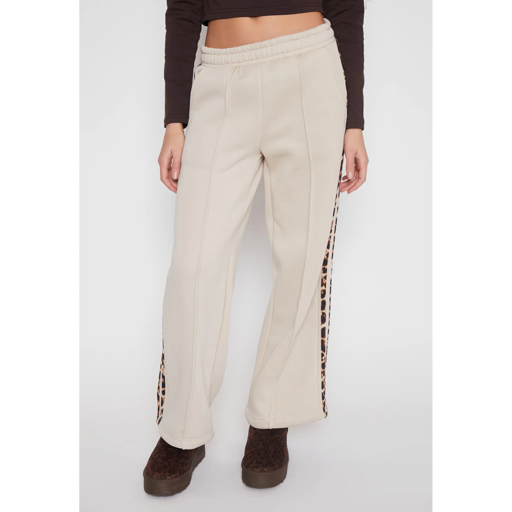 Pantalón Buzo Wide Leg Lola Beige Familyshop 1