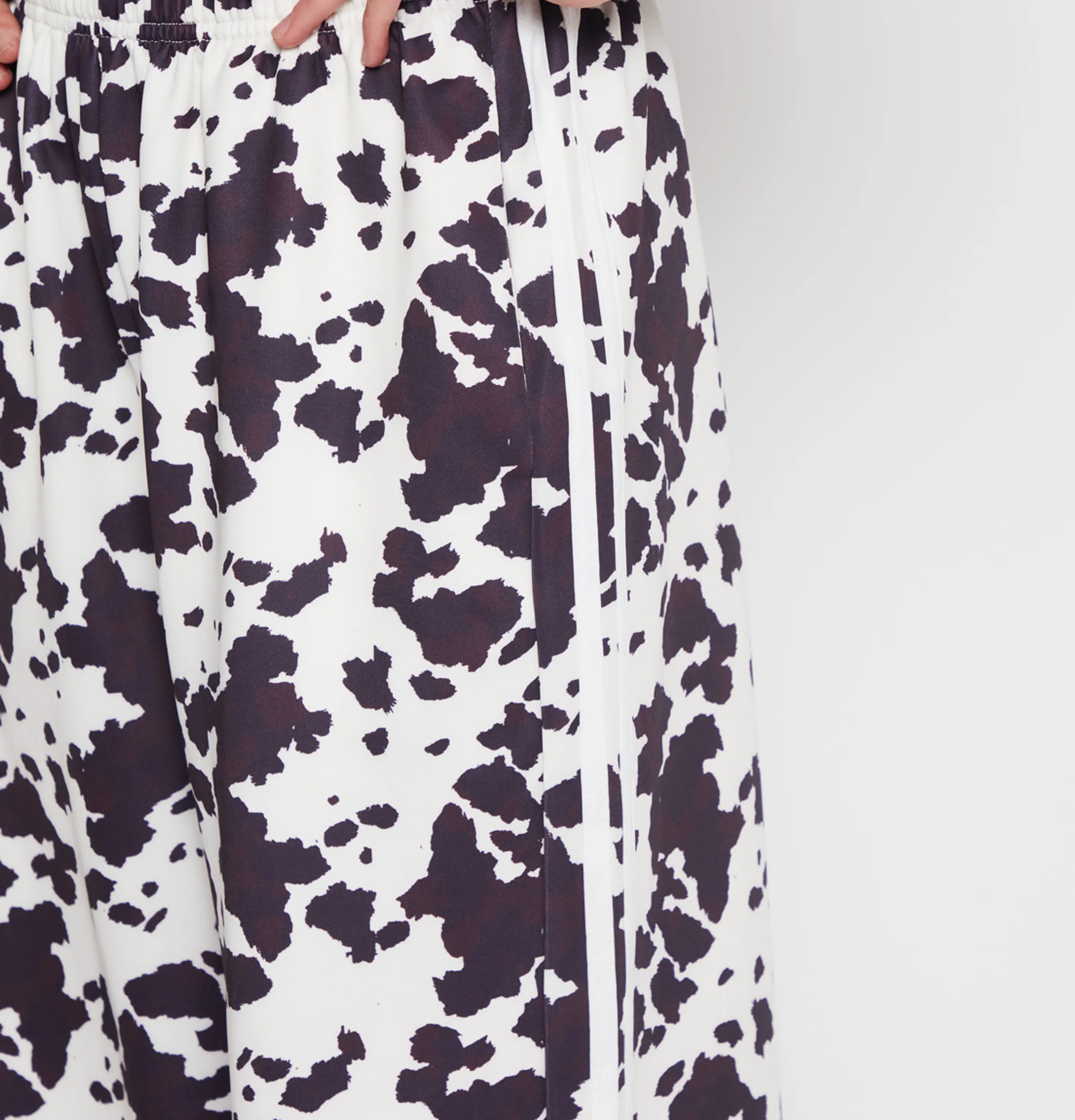Pantalón Buzo Wide Leg Lola Crudo Familyshop 3