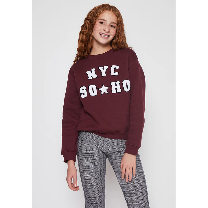 Polerón Chenille Varsity Lola Burdeo Familyshop 1