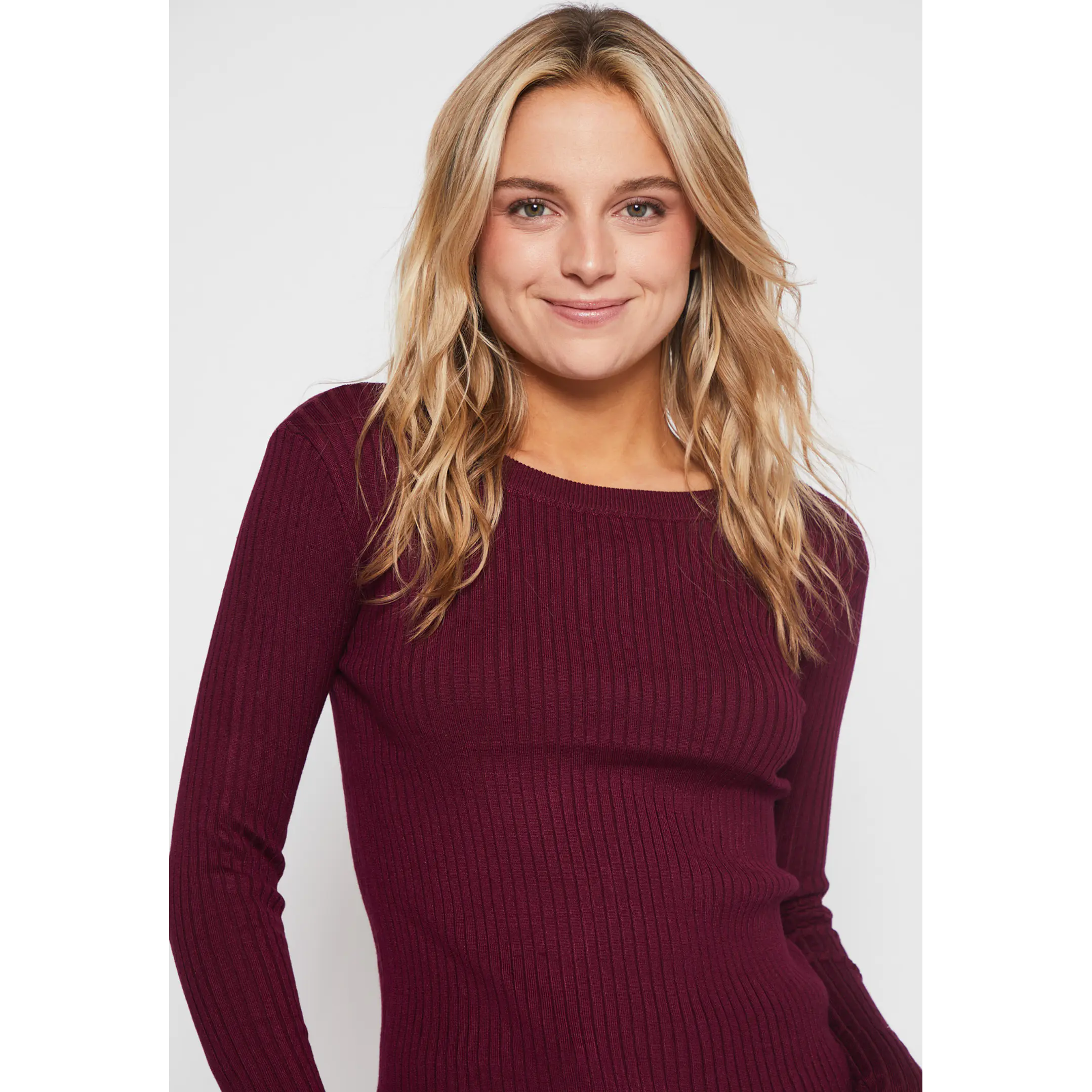 Sweater Canutón Mujer Burdeo Familyshop 3