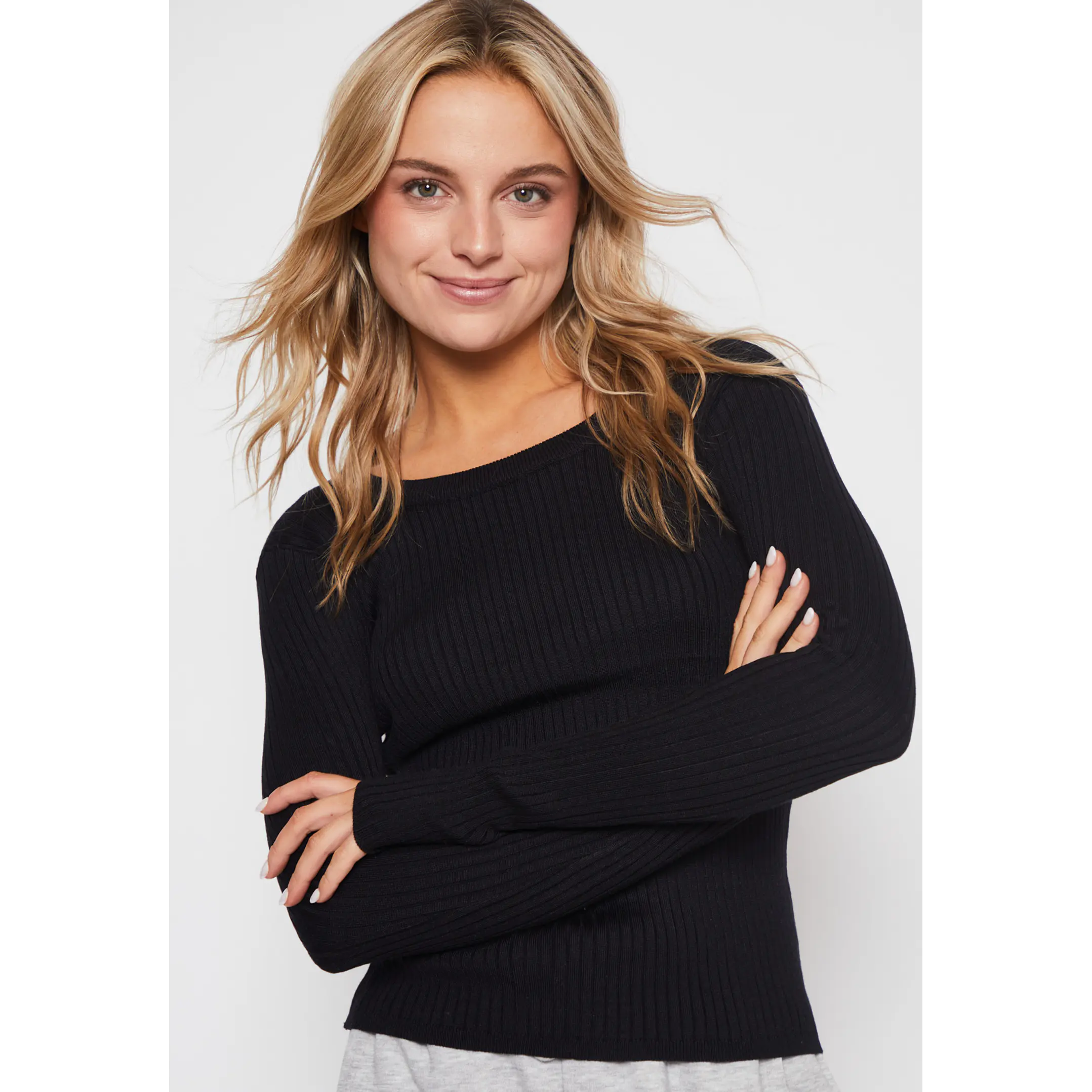 Sweater Canutón Manga Larga Mujer Negro Familyshop 3