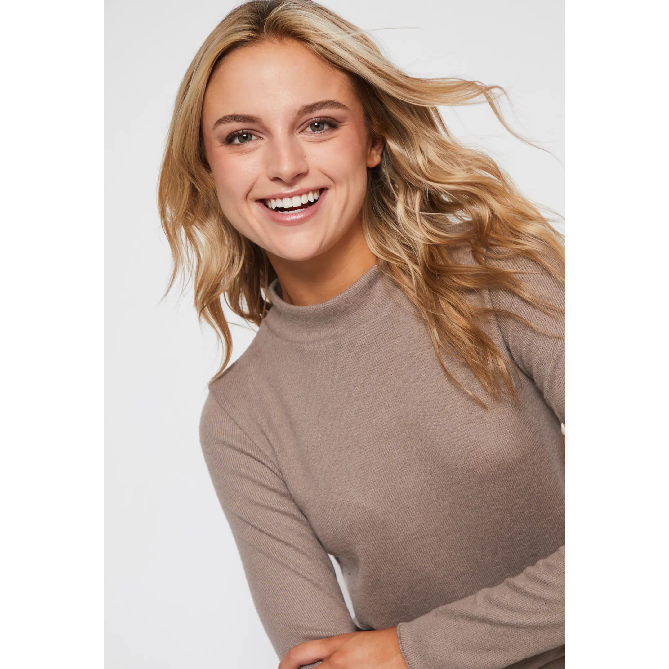 Sweater Soft Mujer Arena Familyshop 3