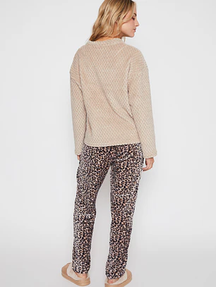 Pijama Waffle Mujer Beige Familyshop