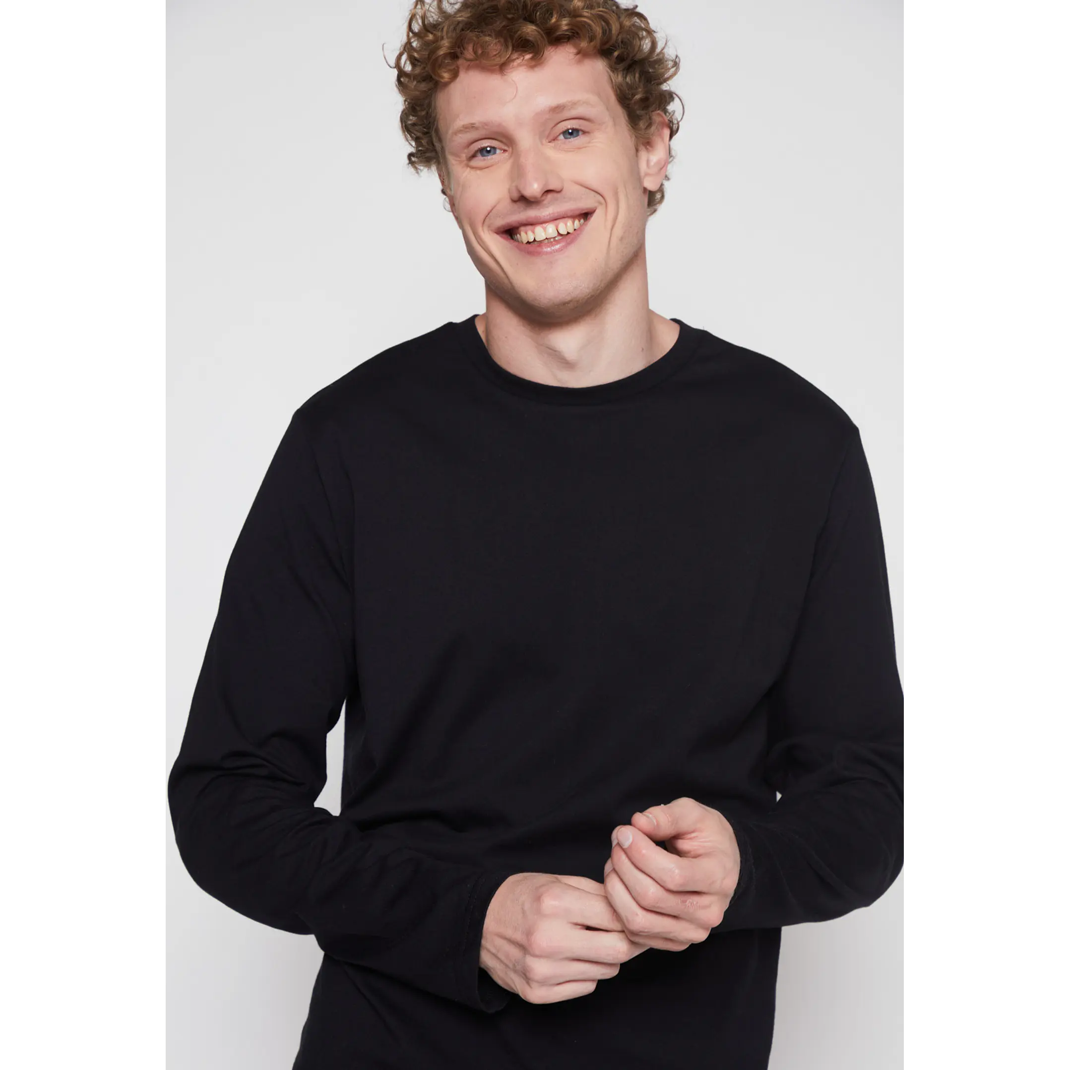 Polera Manga Larga Basic Hombre Negro Familyshop 3