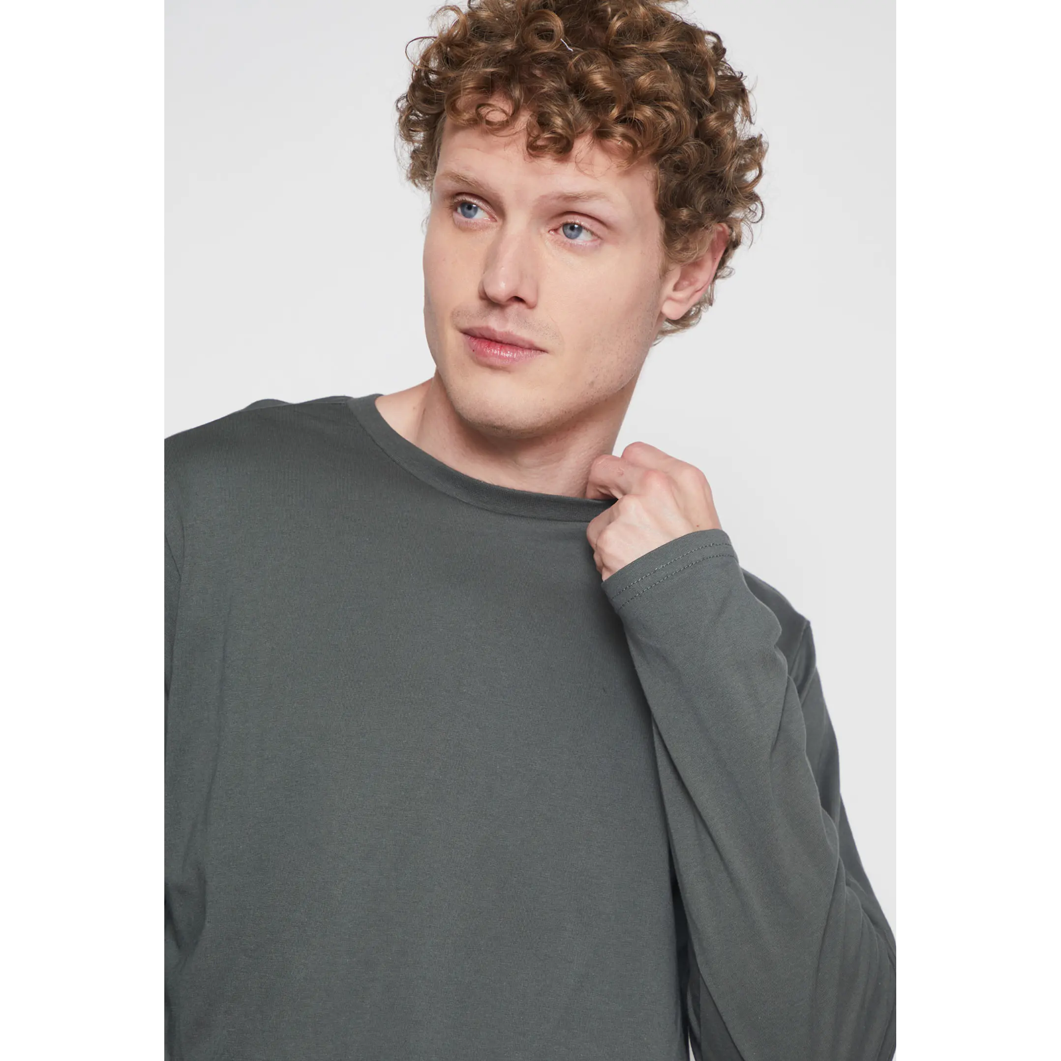 Polera Basic Hombre Verde Familyshop 4