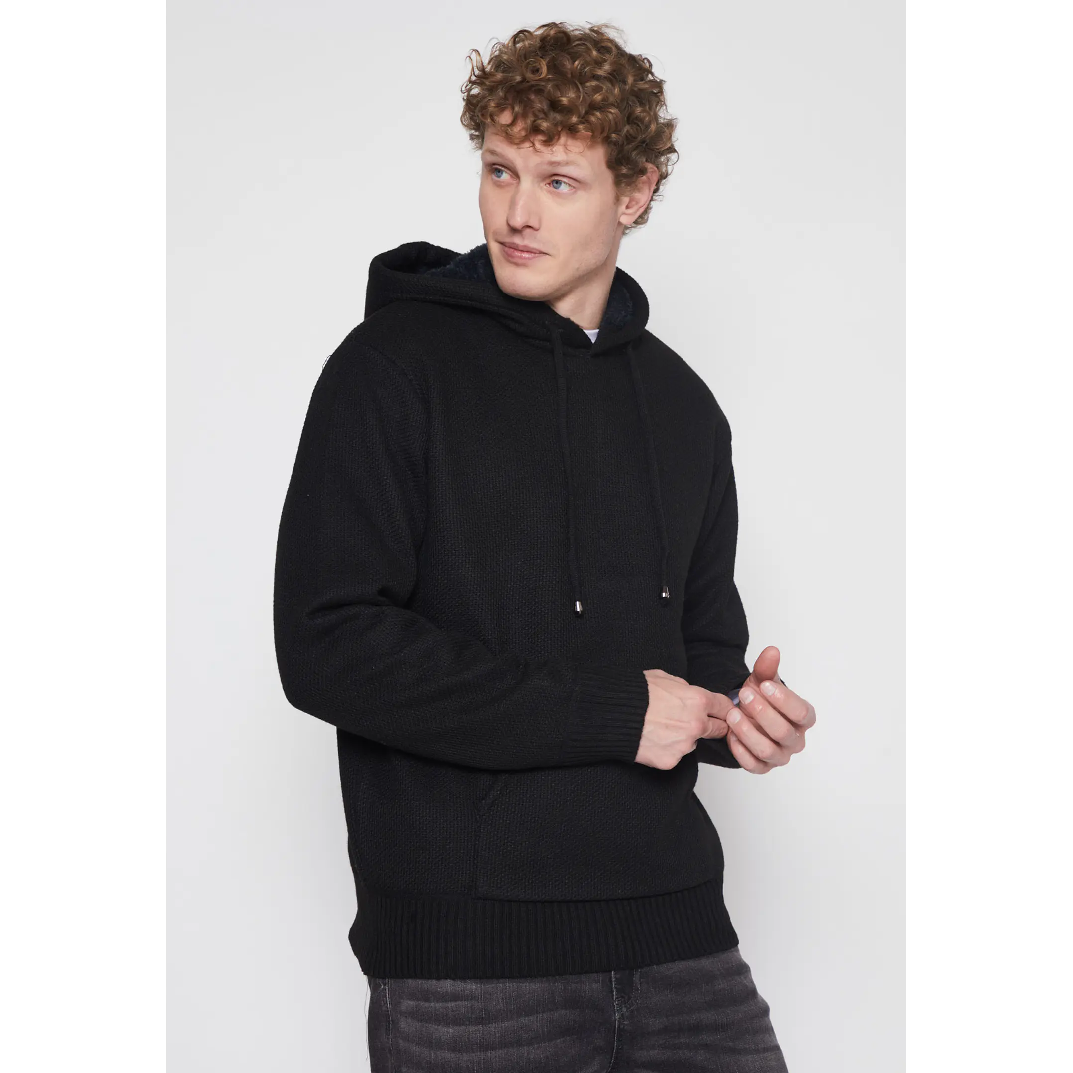 Sweater Peludo Hombre Negro Familyshop 1