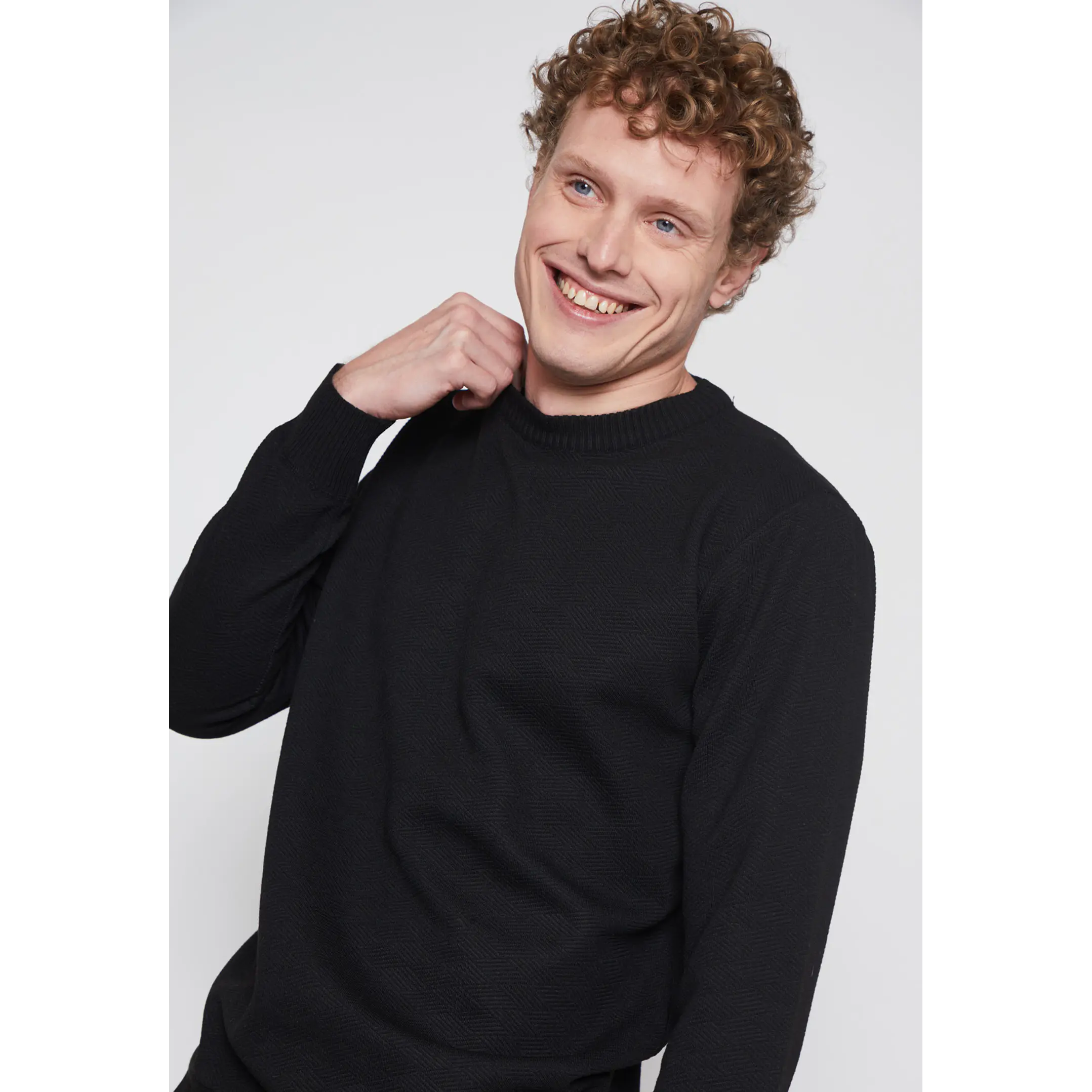 Sweater Tela Hombre Negro Familyshop 4