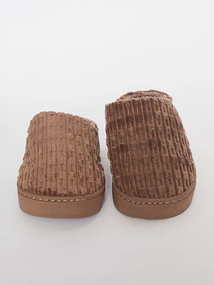 Pantufla Plush Hombre Beige Familyshop