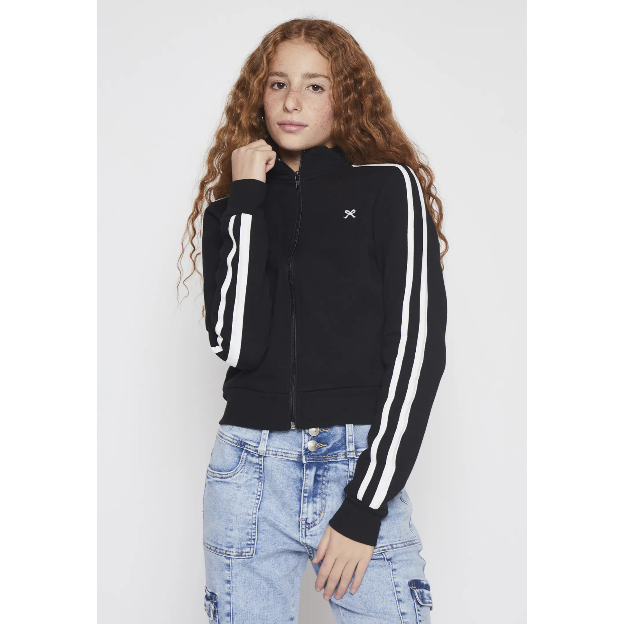 Polerón Sport Lola Negro Familyshop 1