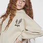 Polerón Gothic Lola Beige Familyshop - Miniatura 3