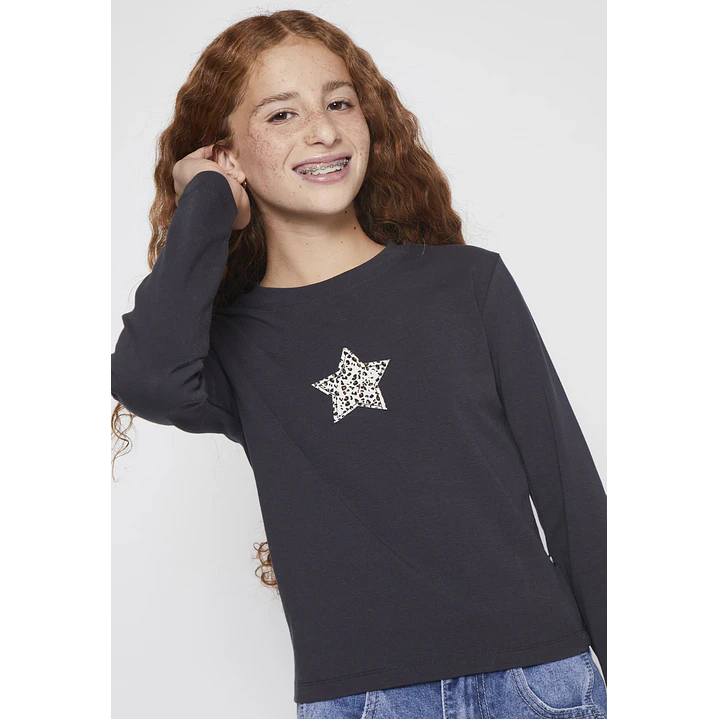 Polera Parche Lola Acero Familyshop 3