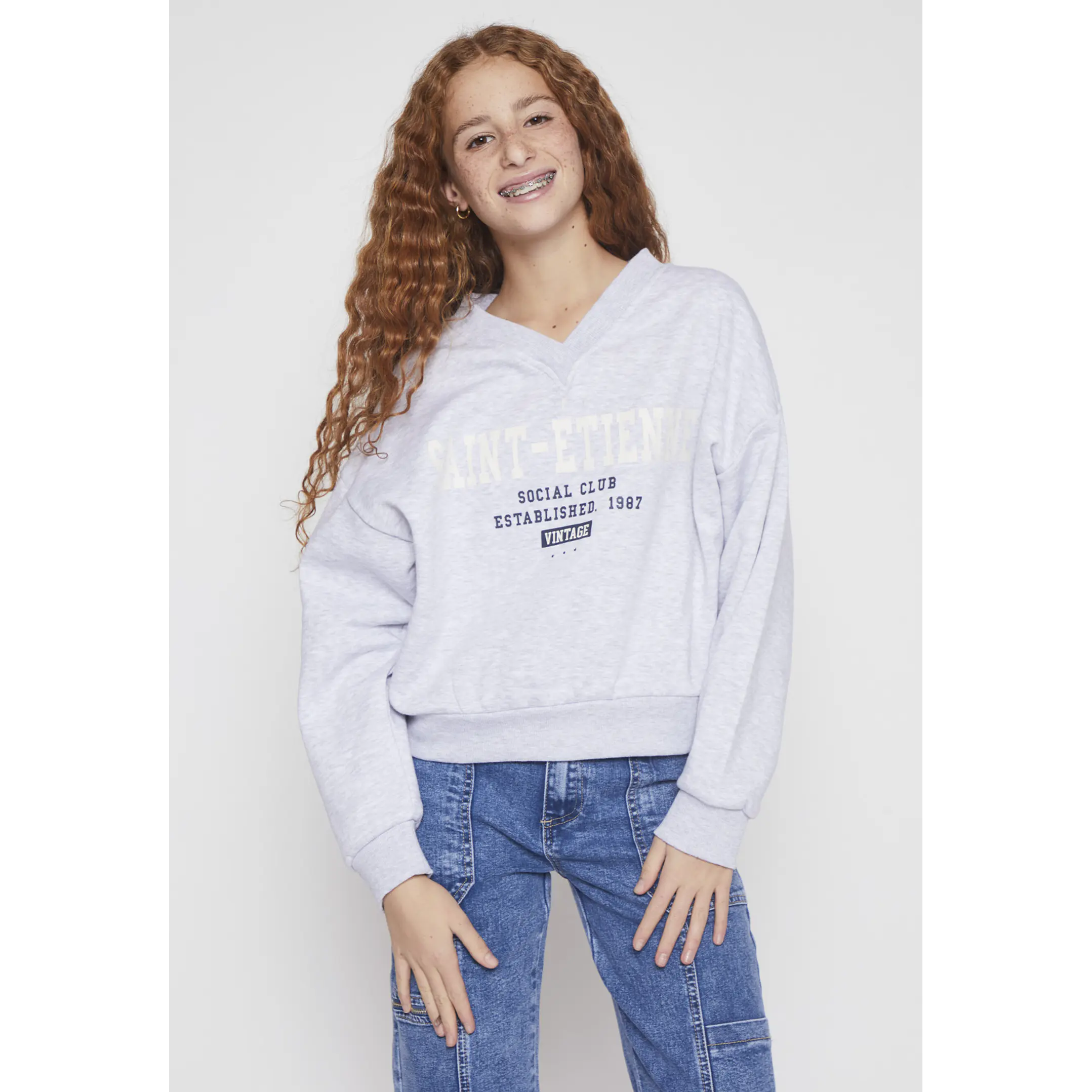 Polerón College Lola Gris Familyshop 1