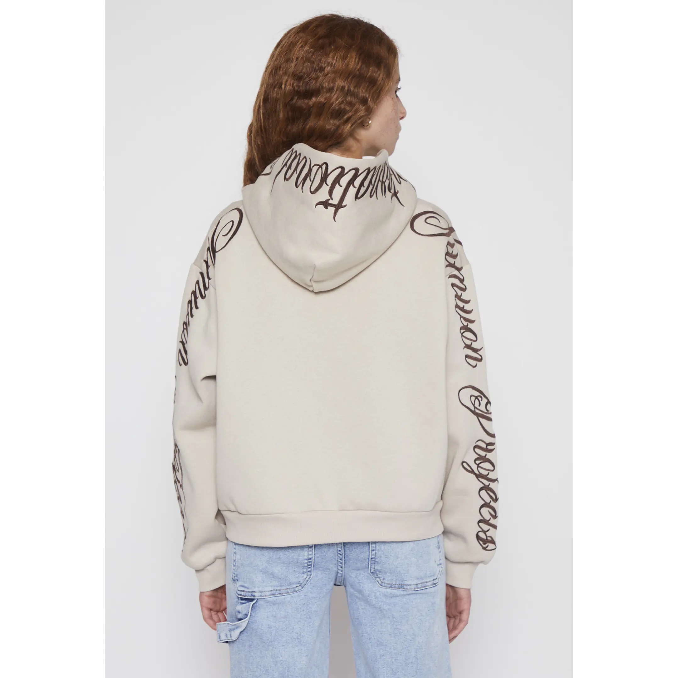 Polerón Bordado Lola Beige Familyshop 2