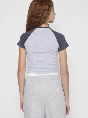 Polera Raglan Lola Gris Familyshop