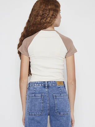 Polera Raglan Lola Beige Familyshop