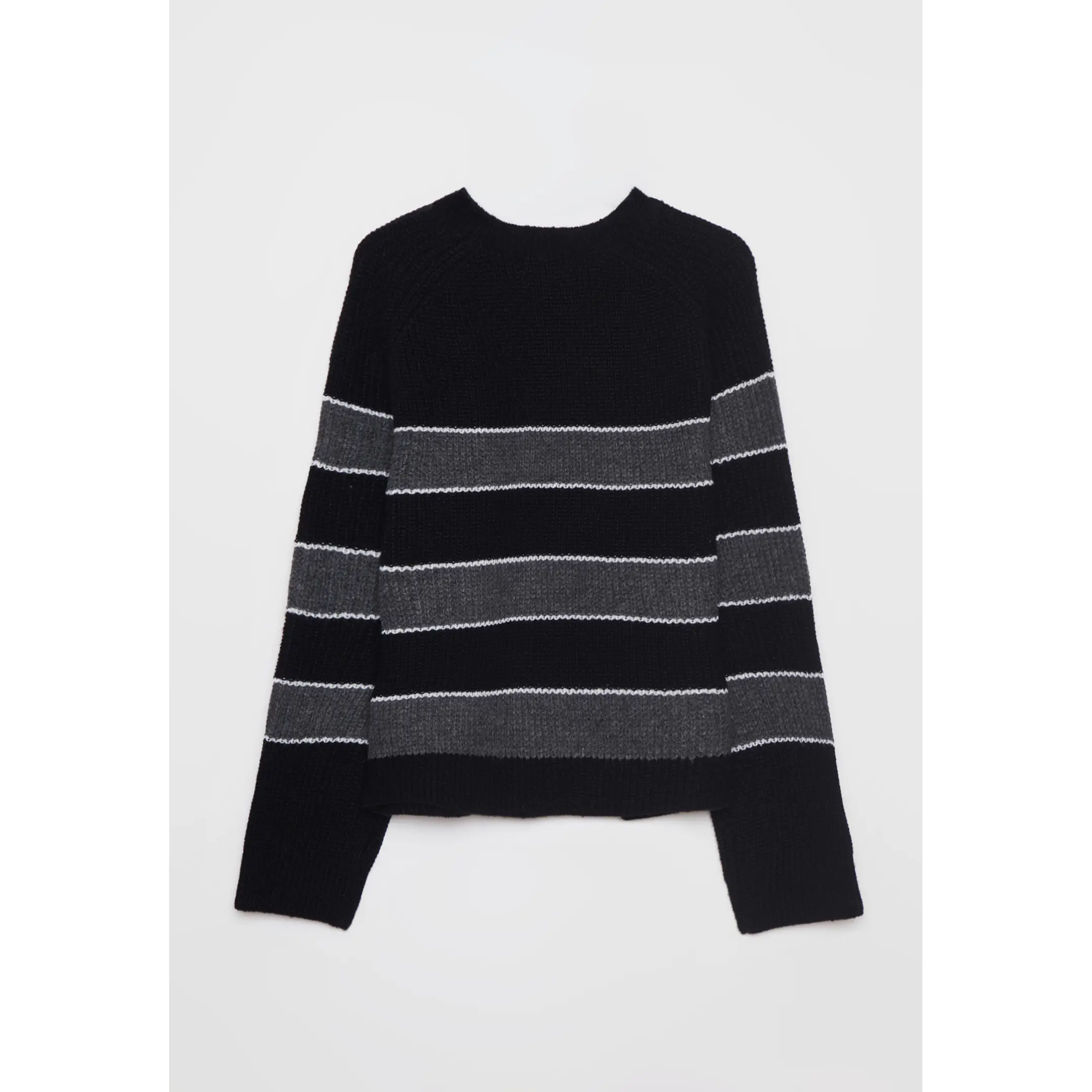 Sweater Franja Mujer Negro Familyshop 1