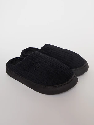 Pantufla Acolchada Lineas  Hombre Negro Familyshop
