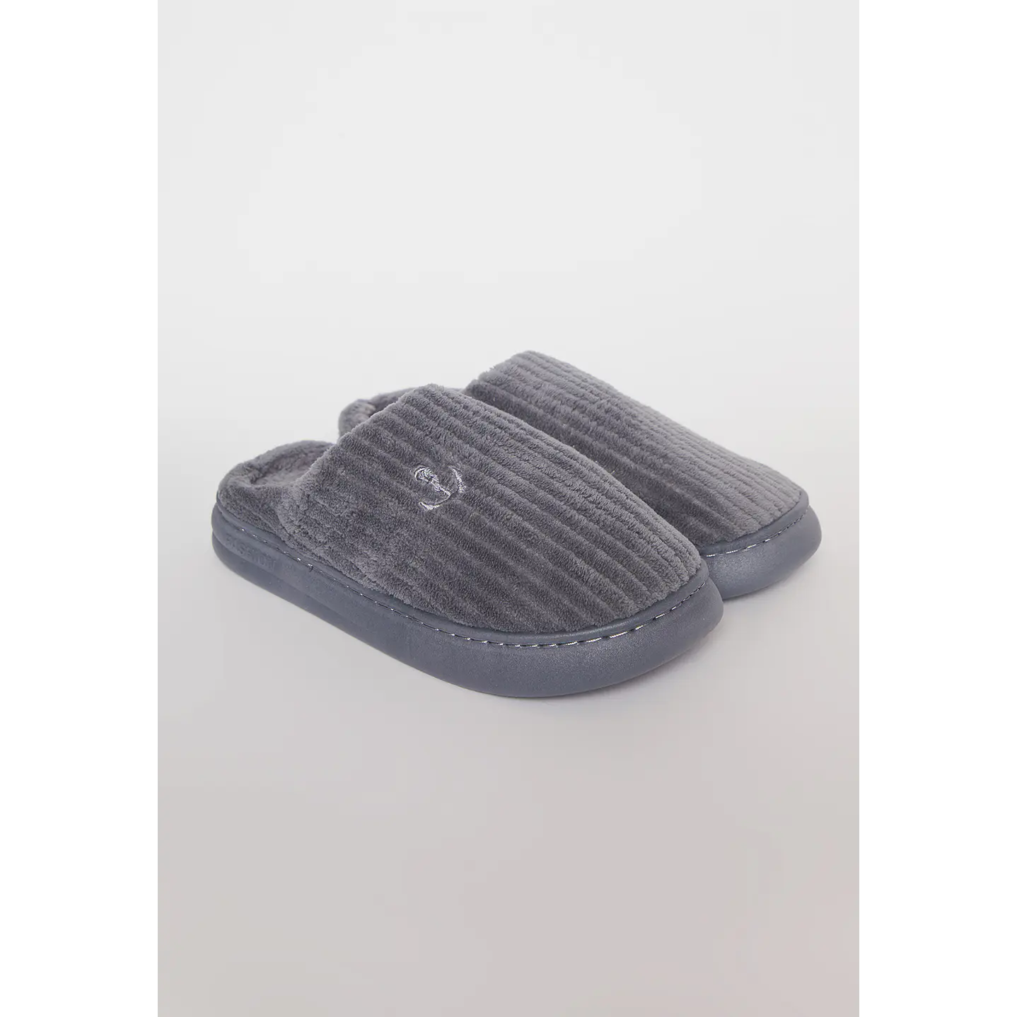 Pantufla Acolchada Hombre Gris Familyshop 1