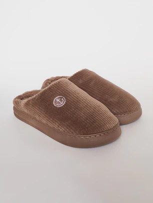 Pantufla Acolchada Hombre Café Familyshop