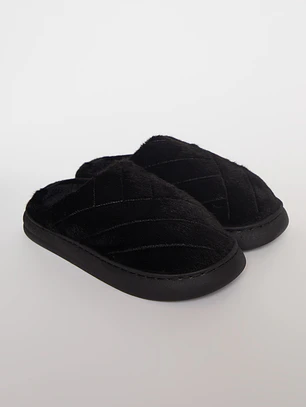 Pantufla Corderito Hombre Negro Familyshop
